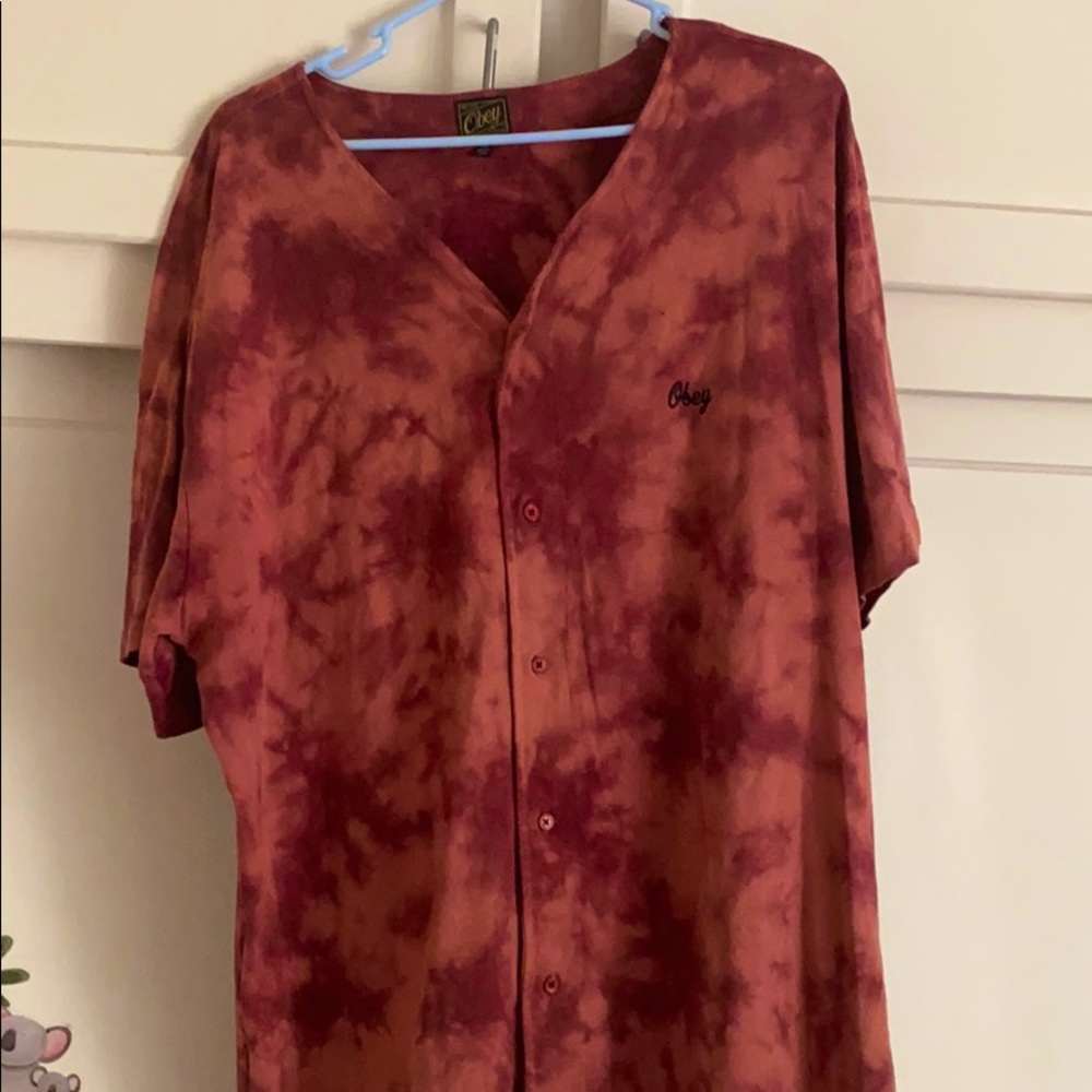 Obey Maroon tie dye jersey (cotton)